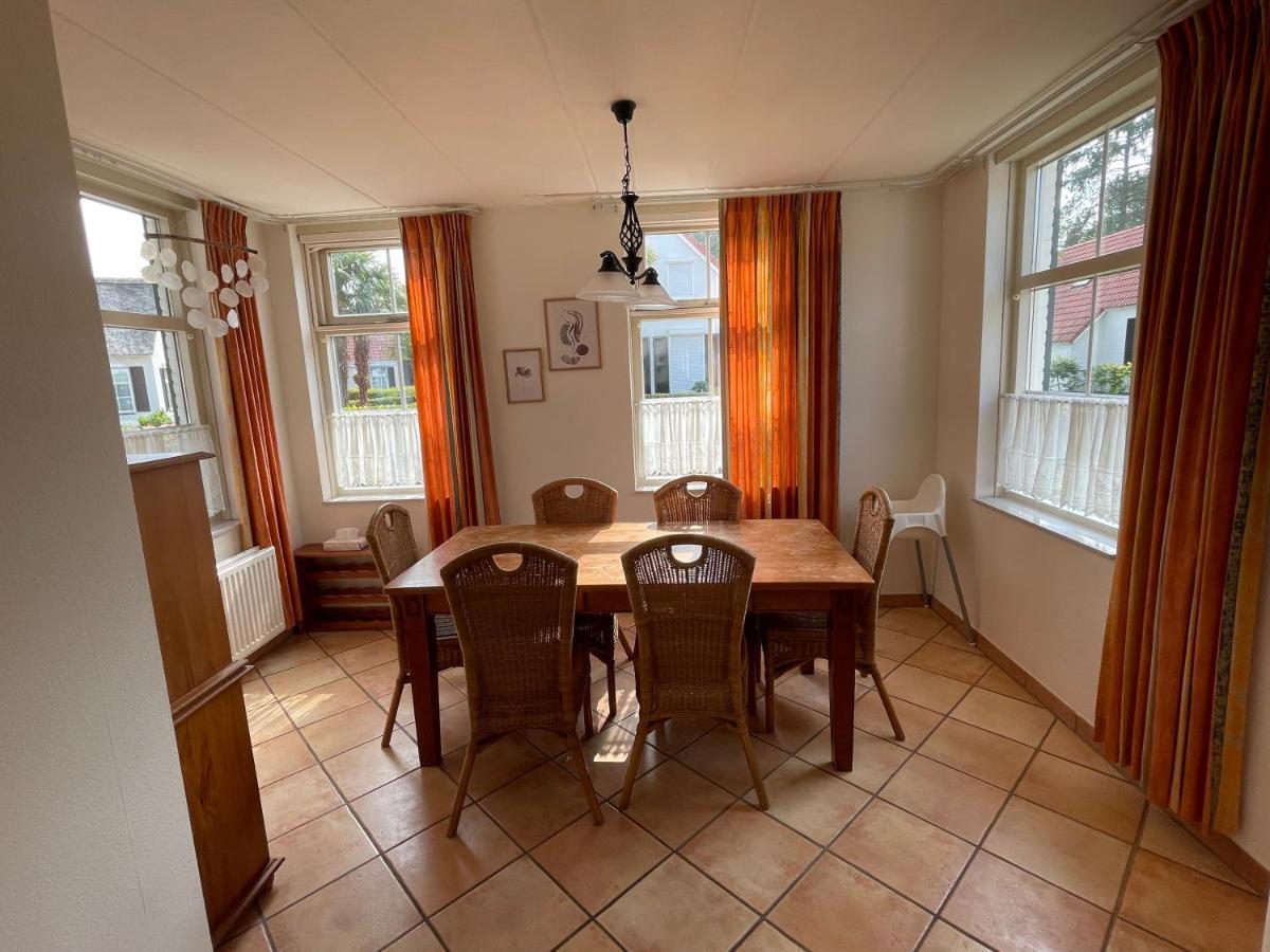 Freistehendes Ferienhaus Am See Naehe Roermond Heel ภายนอก รูปภาพ