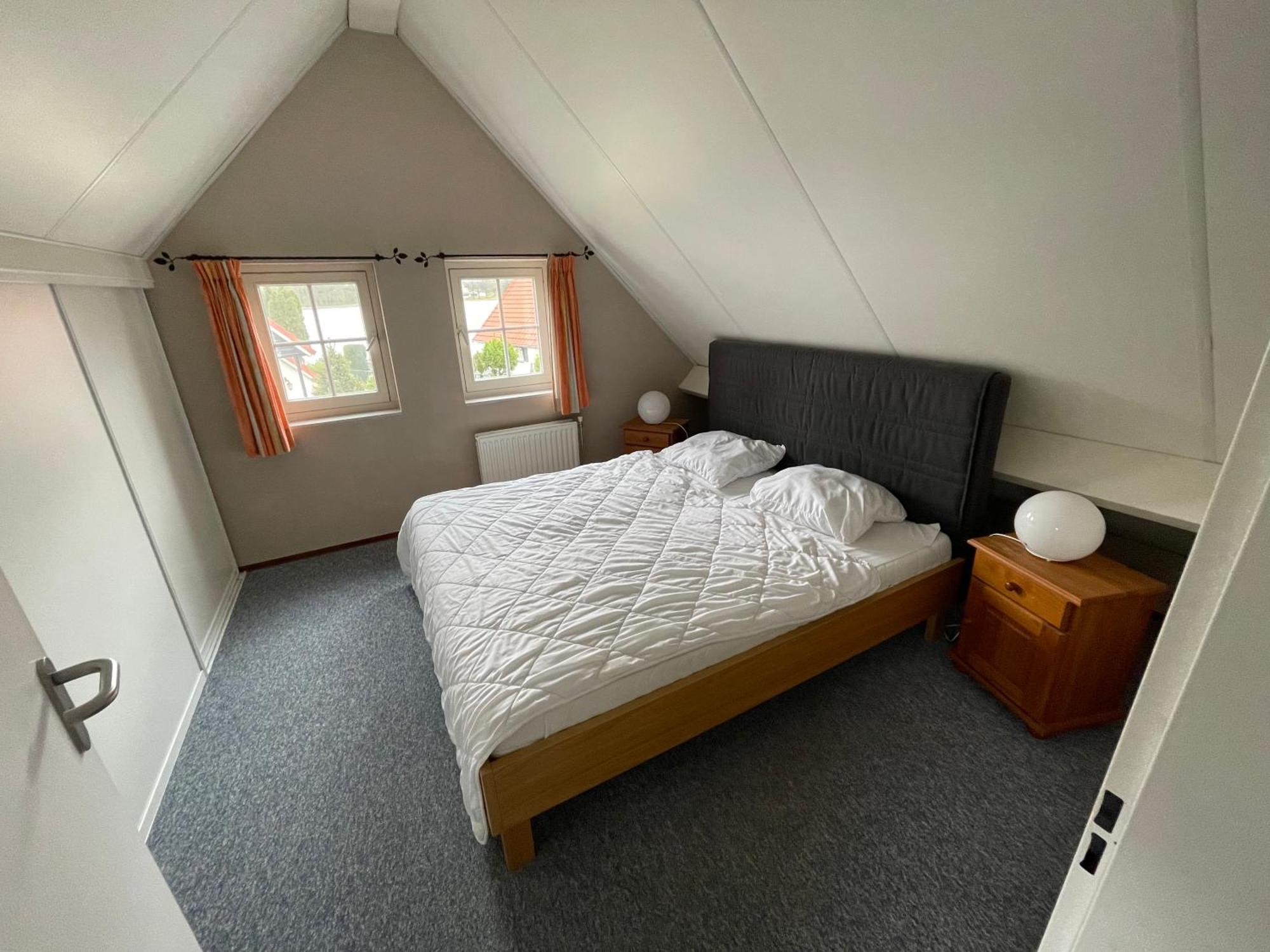 Freistehendes Ferienhaus Am See Naehe Roermond Heel ภายนอก รูปภาพ
