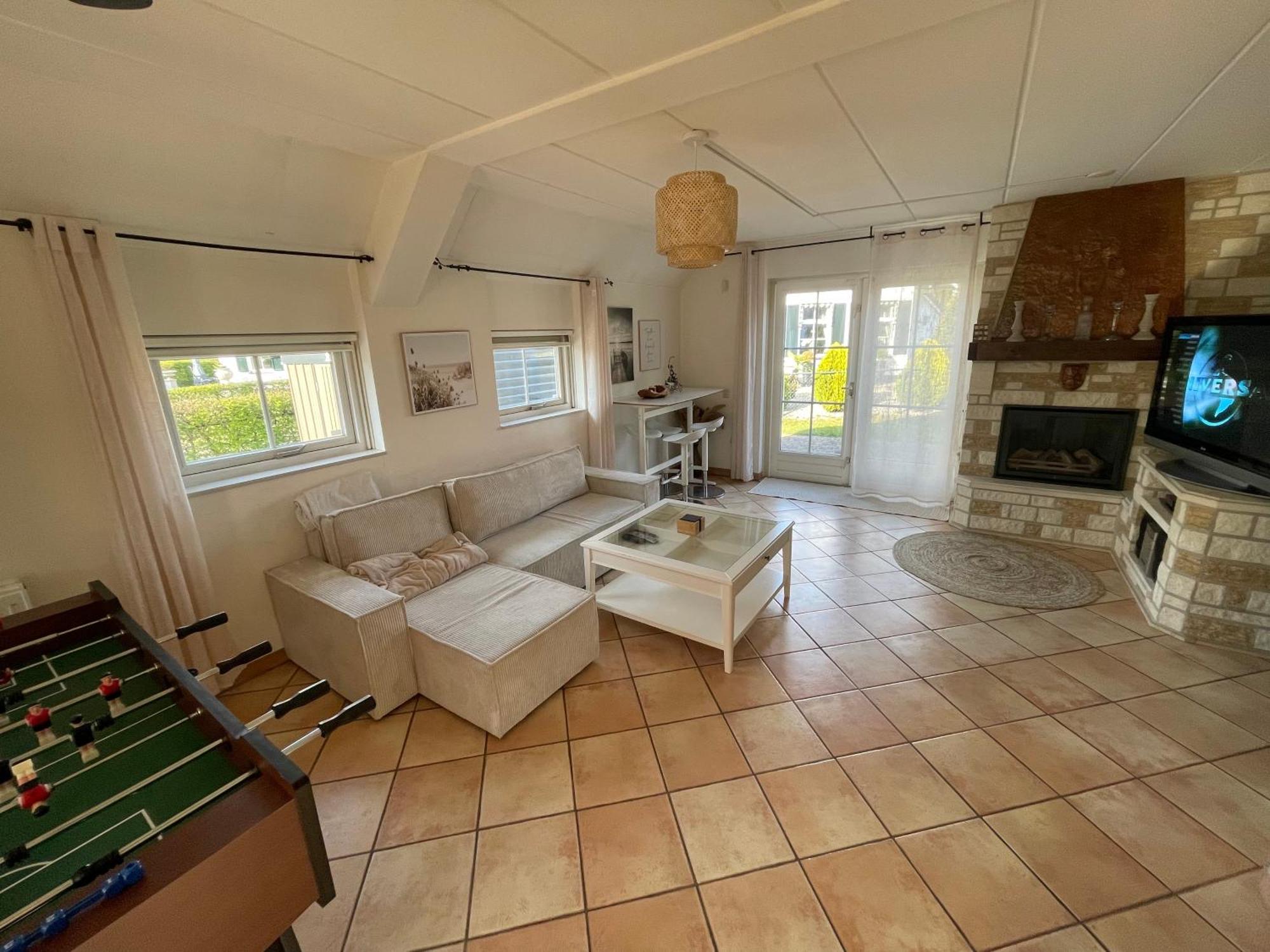 Freistehendes Ferienhaus Am See Naehe Roermond Heel ภายนอก รูปภาพ